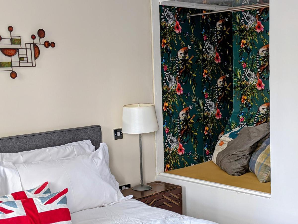 Panoramic Sea Views, Sleeps 4, Torquay Lejlighed Eksteriør billede